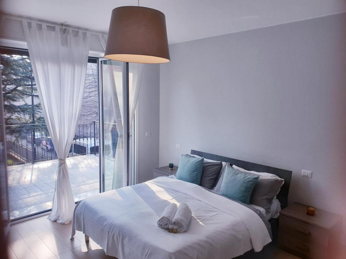 Michelangelo Apartments คอร์มาโน ภายนอก รูปภาพ