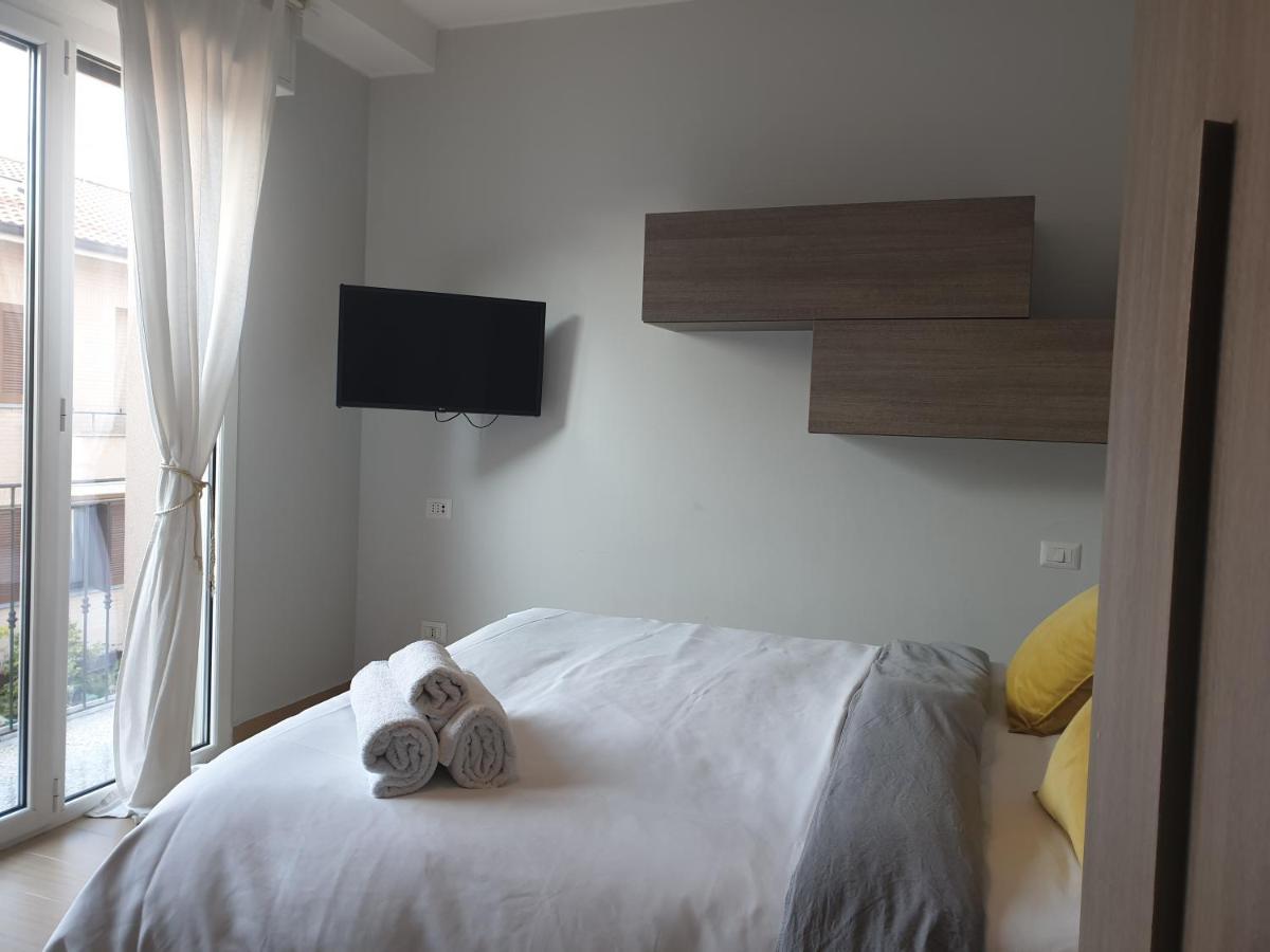 Michelangelo Apartments คอร์มาโน ภายนอก รูปภาพ