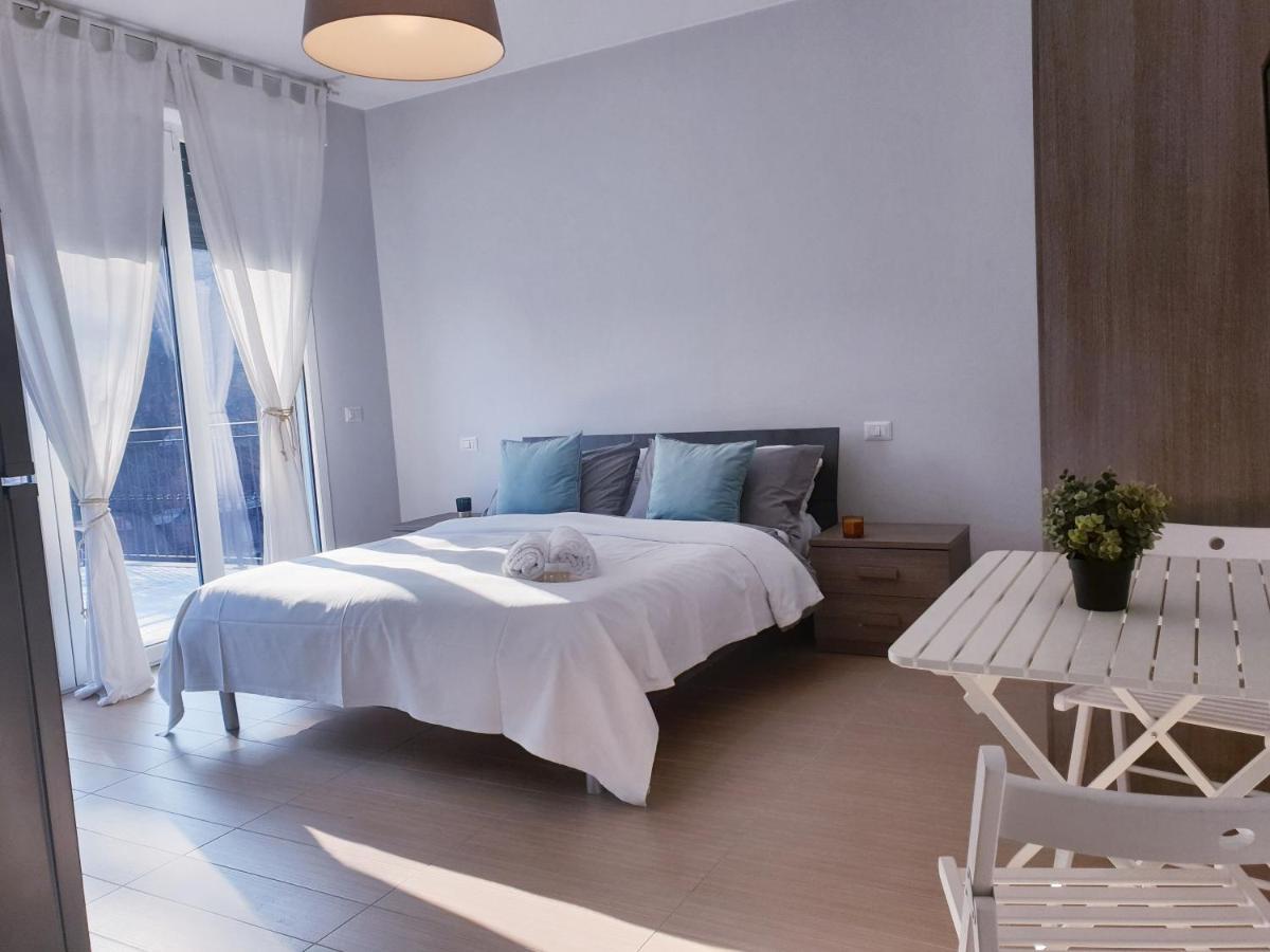 Michelangelo Apartments คอร์มาโน ภายนอก รูปภาพ