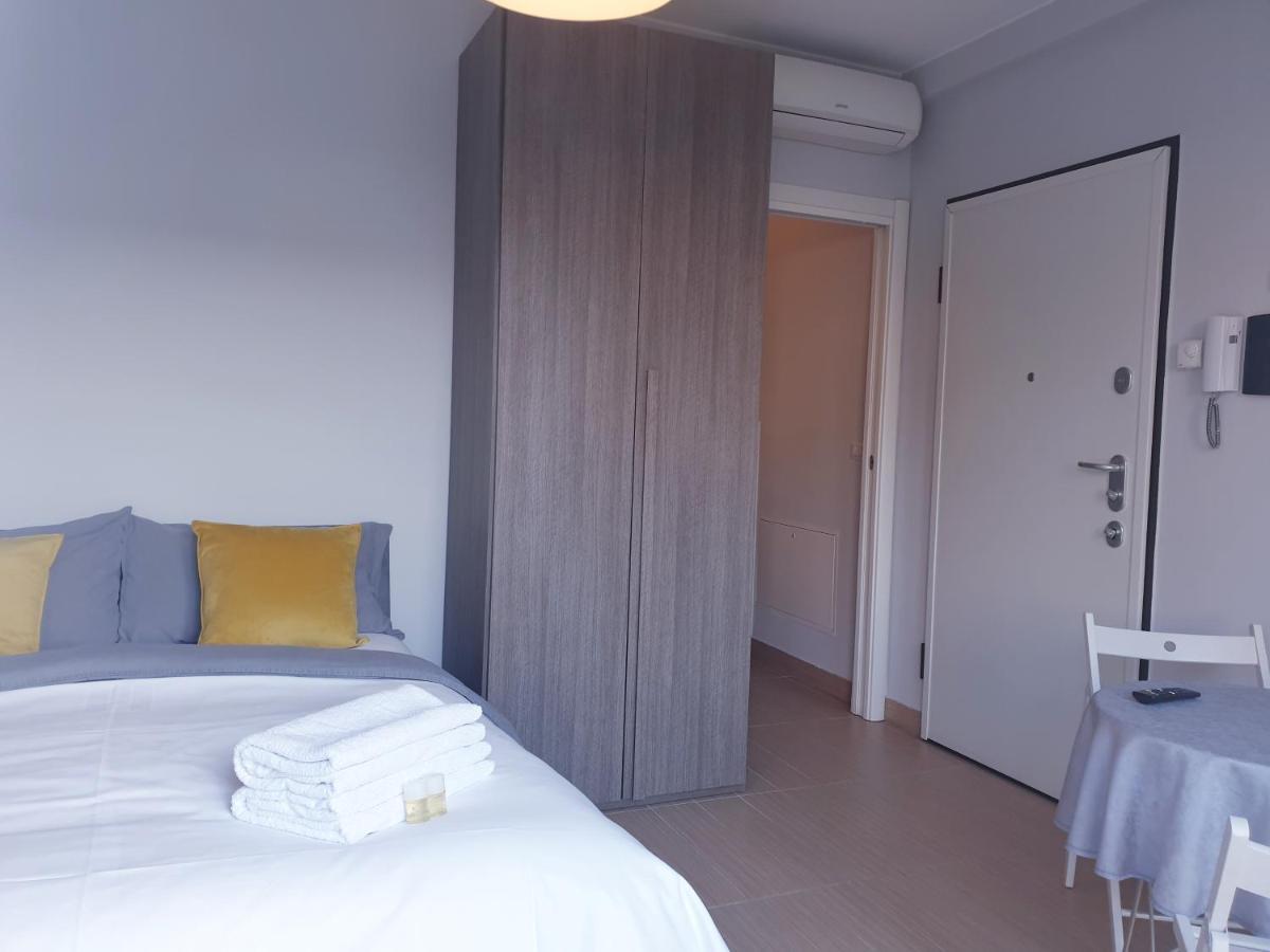 Michelangelo Apartments คอร์มาโน ภายนอก รูปภาพ